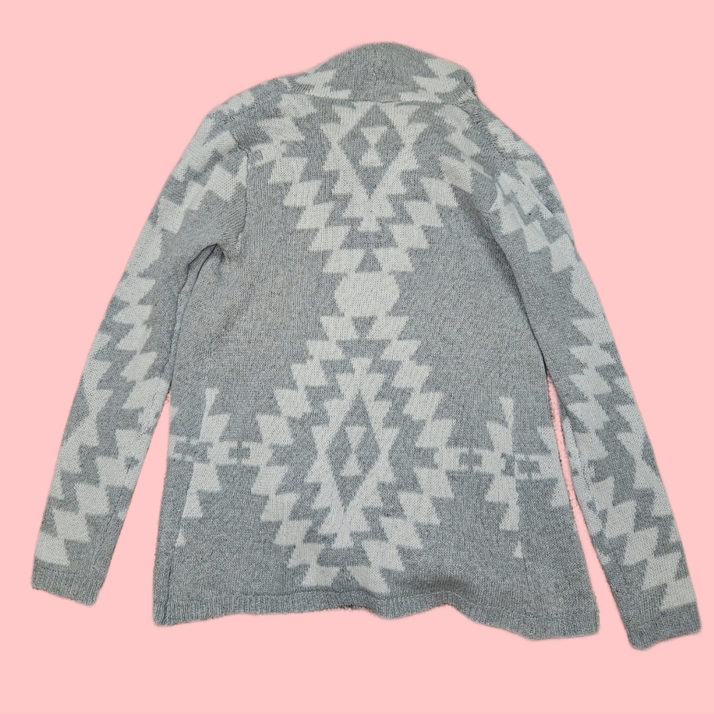 NWOT Patterned Cardigan - Picture 5 of 9